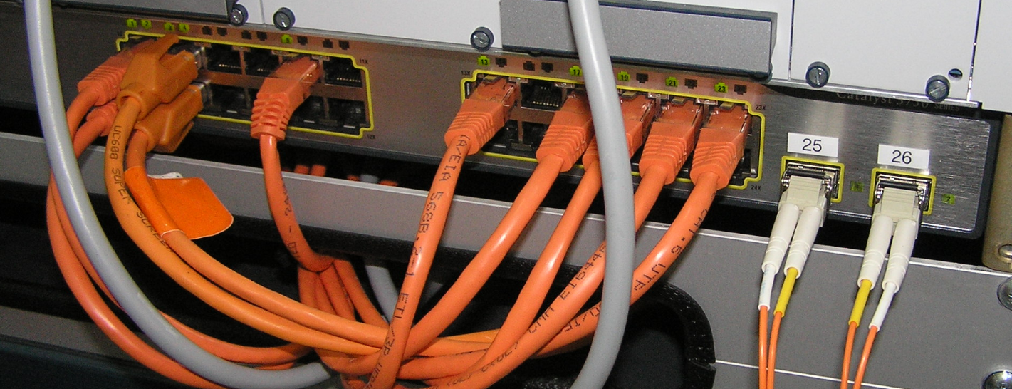 Equipment rack wiring